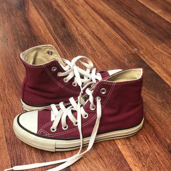 Converse high tops - Picture 2 of 3